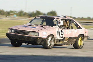 Illustration for article titled The Top 123 Lemons Of The 24 Hours Of LeMons Texas Fall 2009